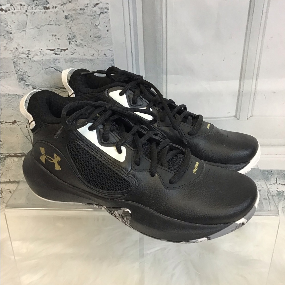 Under Armour Youth 6.5